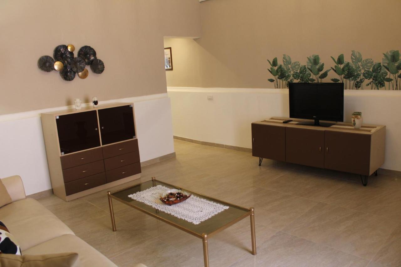 Casa Vacanza Il Mandarino Viagrande Buitenkant foto