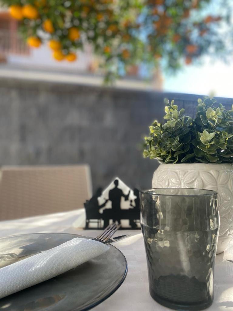 Casa Vacanza Il Mandarino Viagrande Buitenkant foto